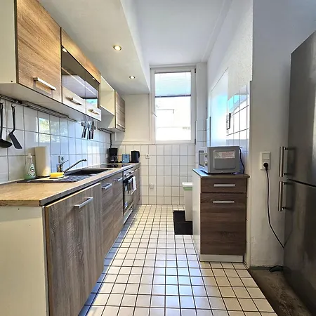 Apartment Representative *
