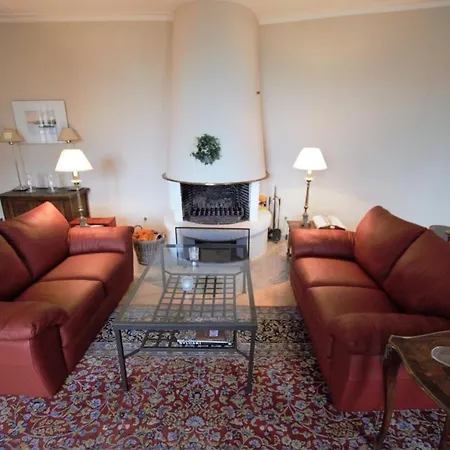 Villa Tolstov-hotels Large City In Meerbusch