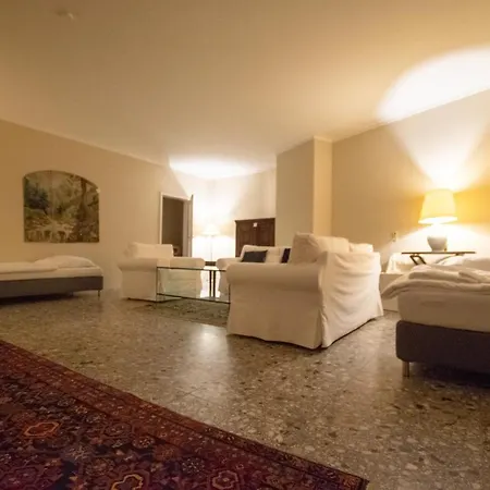 Villa Tolstov-hotels Large City In